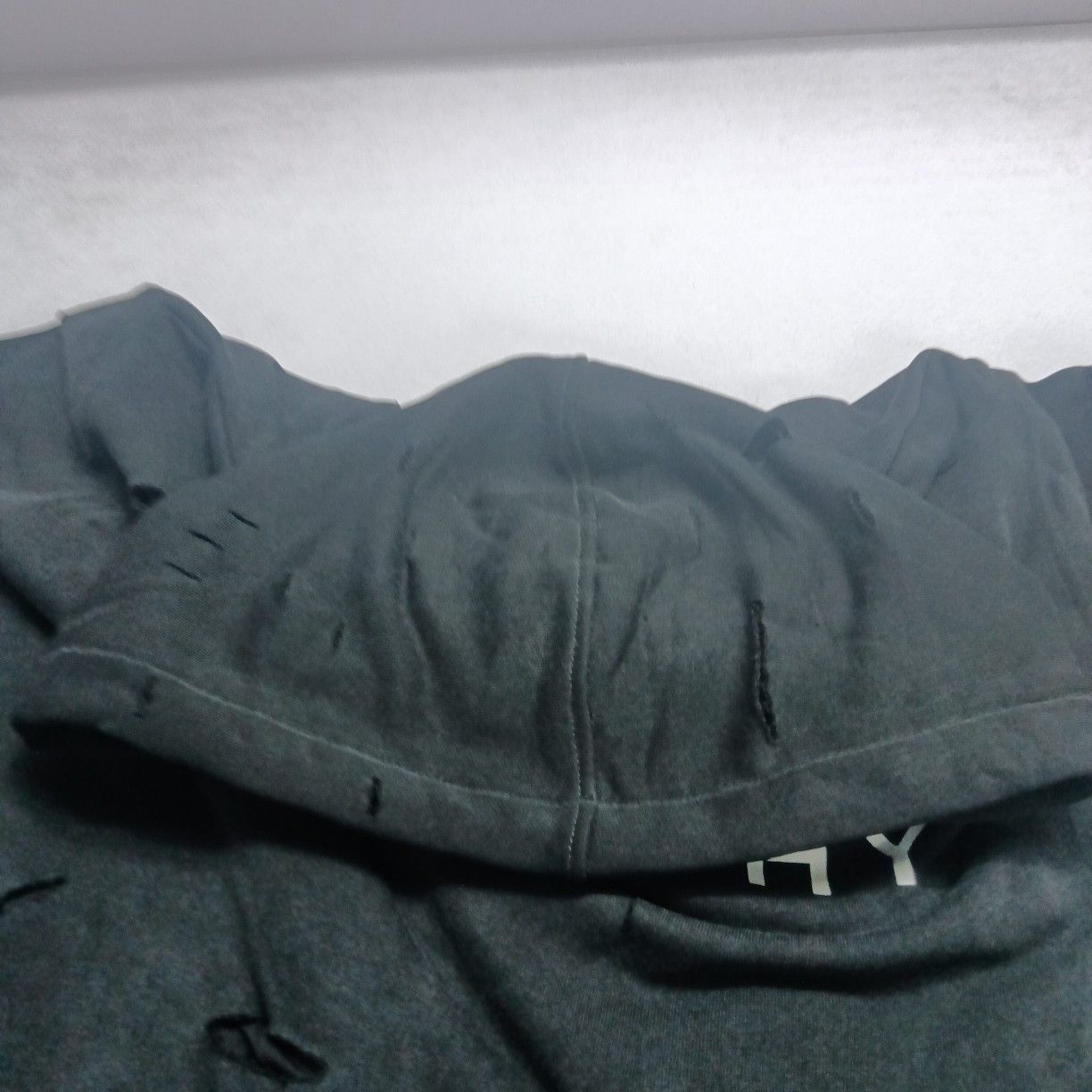 Givenchy Givenchy Distressed Logo Hoodie Size XXL Size US XXL / EU 58 / 5 - 10 Thumbnail