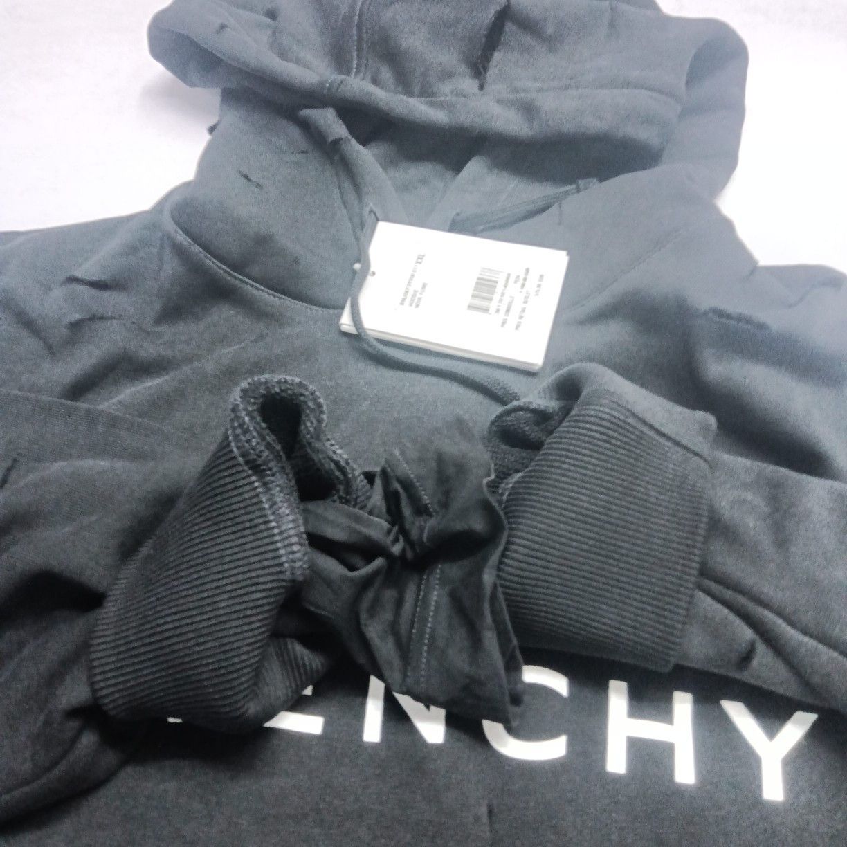 Givenchy Givenchy Distressed Logo Hoodie Size XXL Size US XXL / EU 58 / 5 - 14 Thumbnail