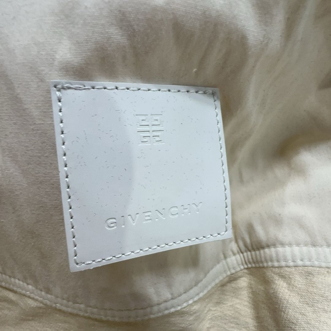 Givenchy Givenchy Cracked White Denim Jacket Size XXL Size US XXL / EU 58 / 5 - 3 Thumbnail