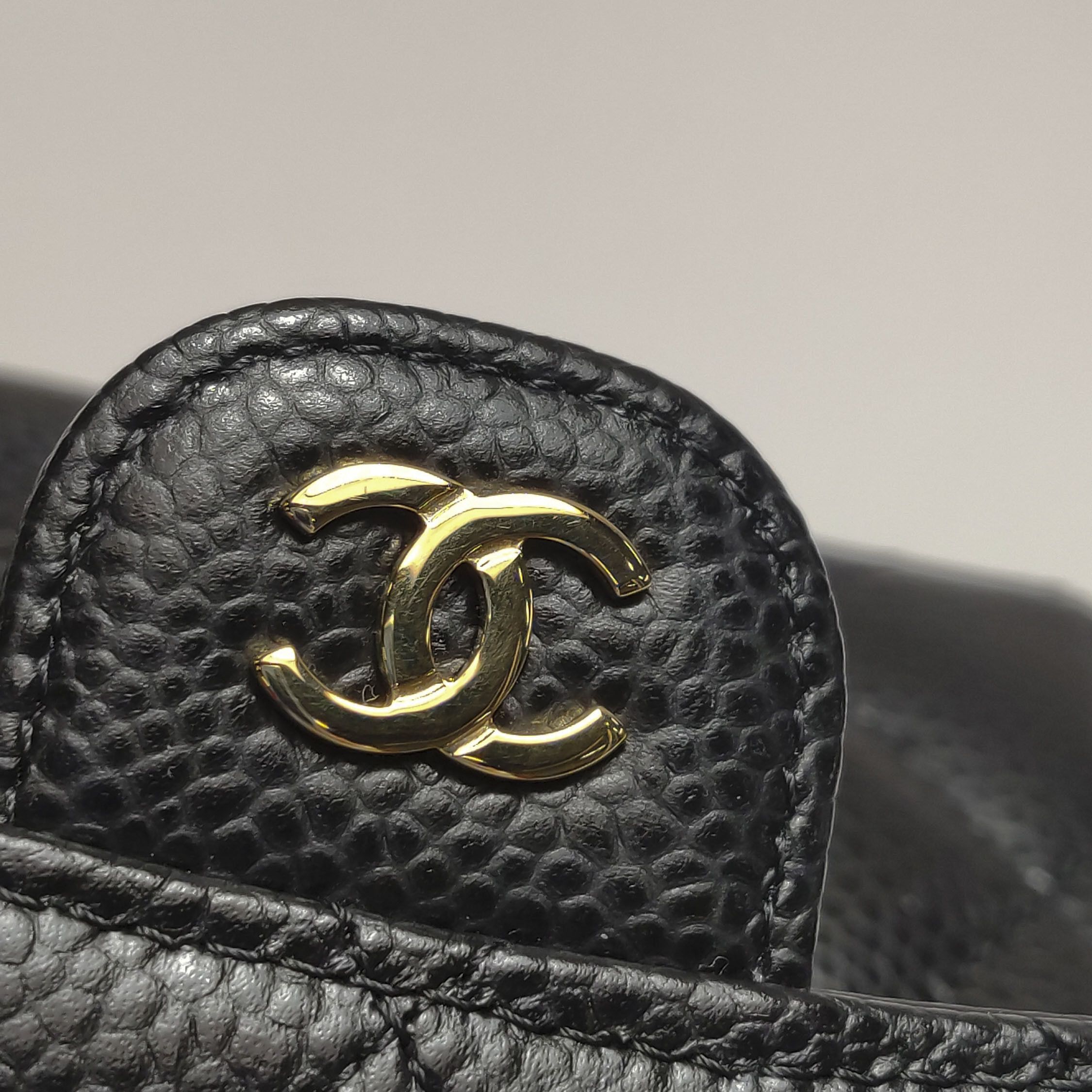 Chanel Chanel Women os Wallets Size ONE SIZE - 10 Thumbnail