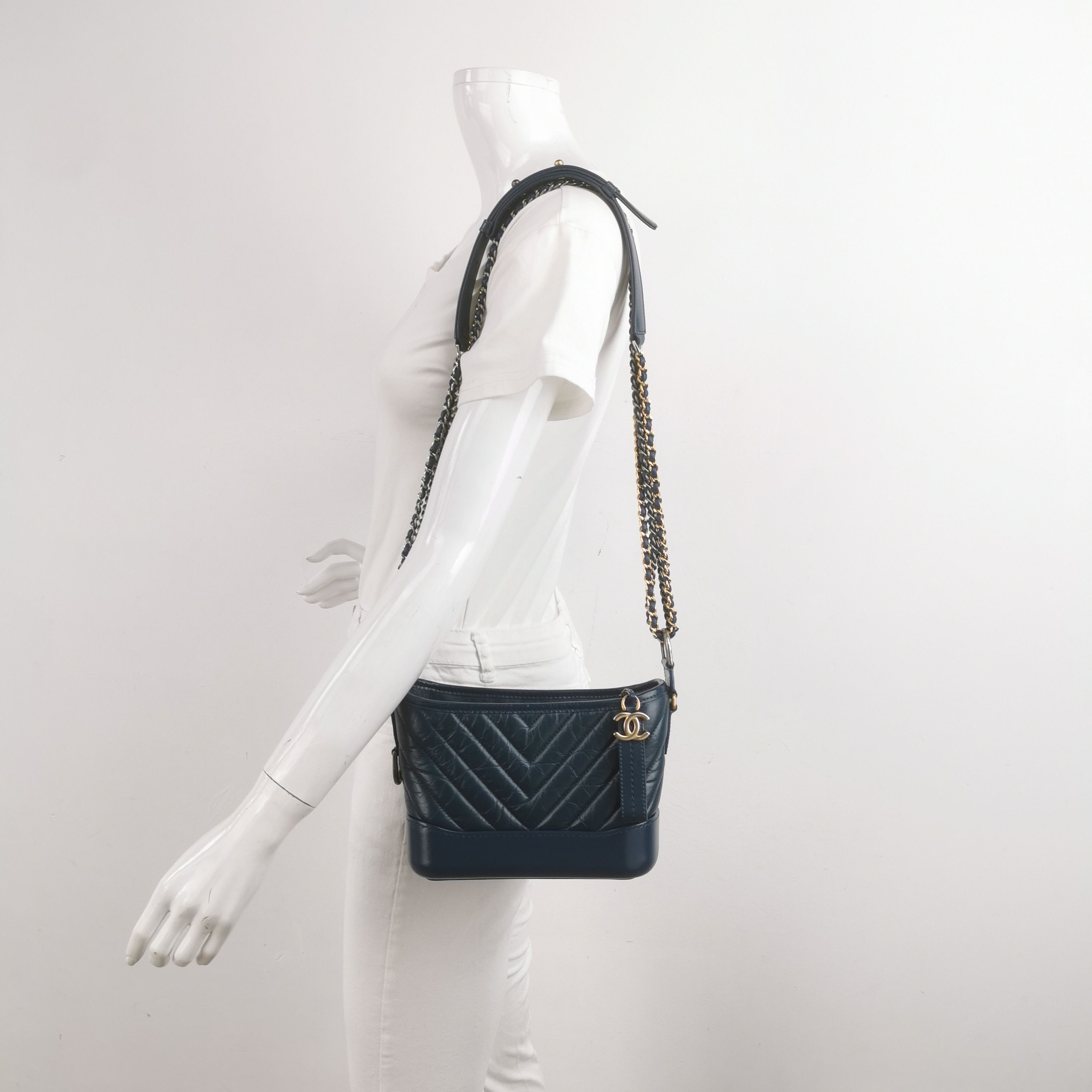 Chanel Chanel Women os Shoulder Bags Size ONE SIZE - 2 Thumbnail