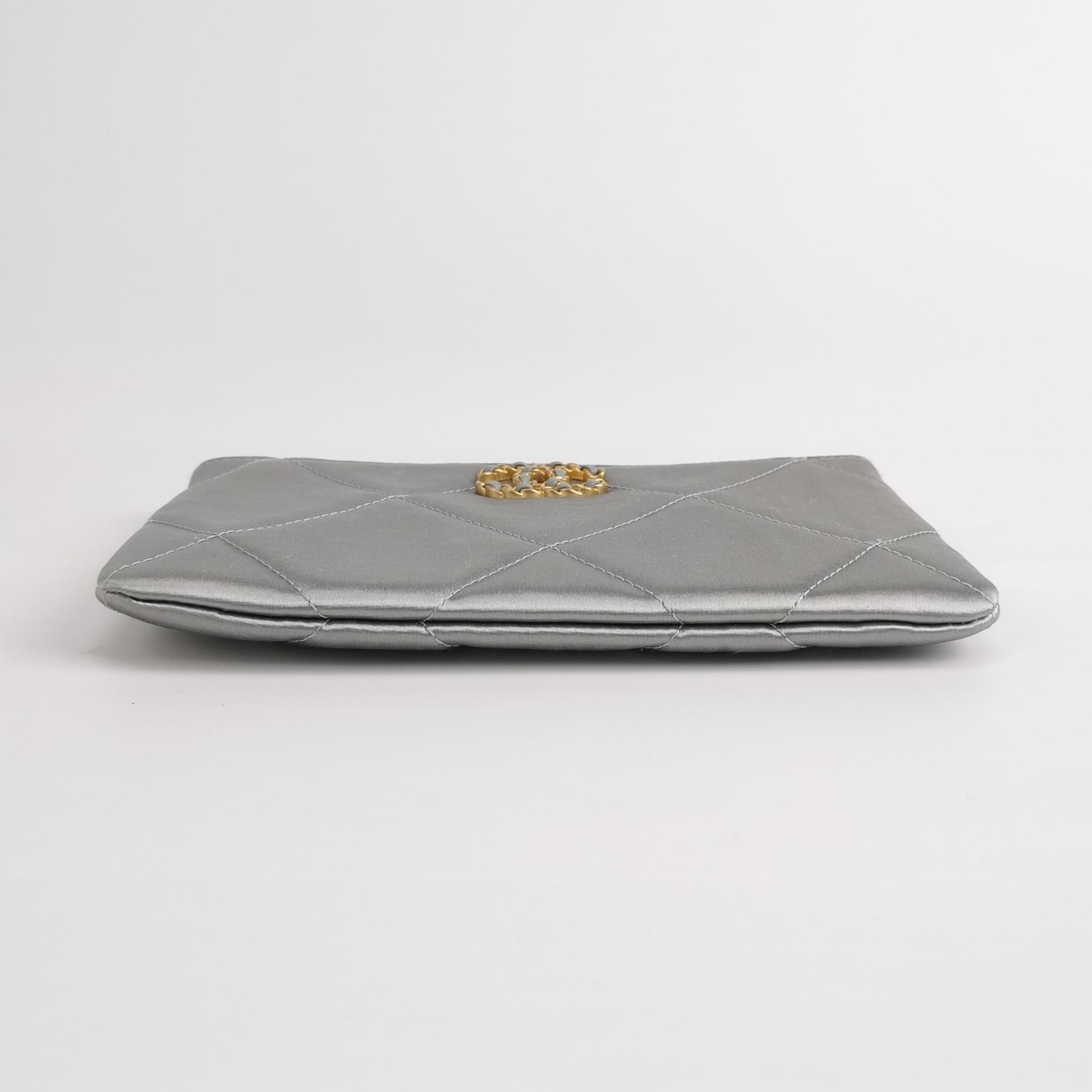 Chanel Chanel Women os Clutches Size ONE SIZE - 5 Thumbnail