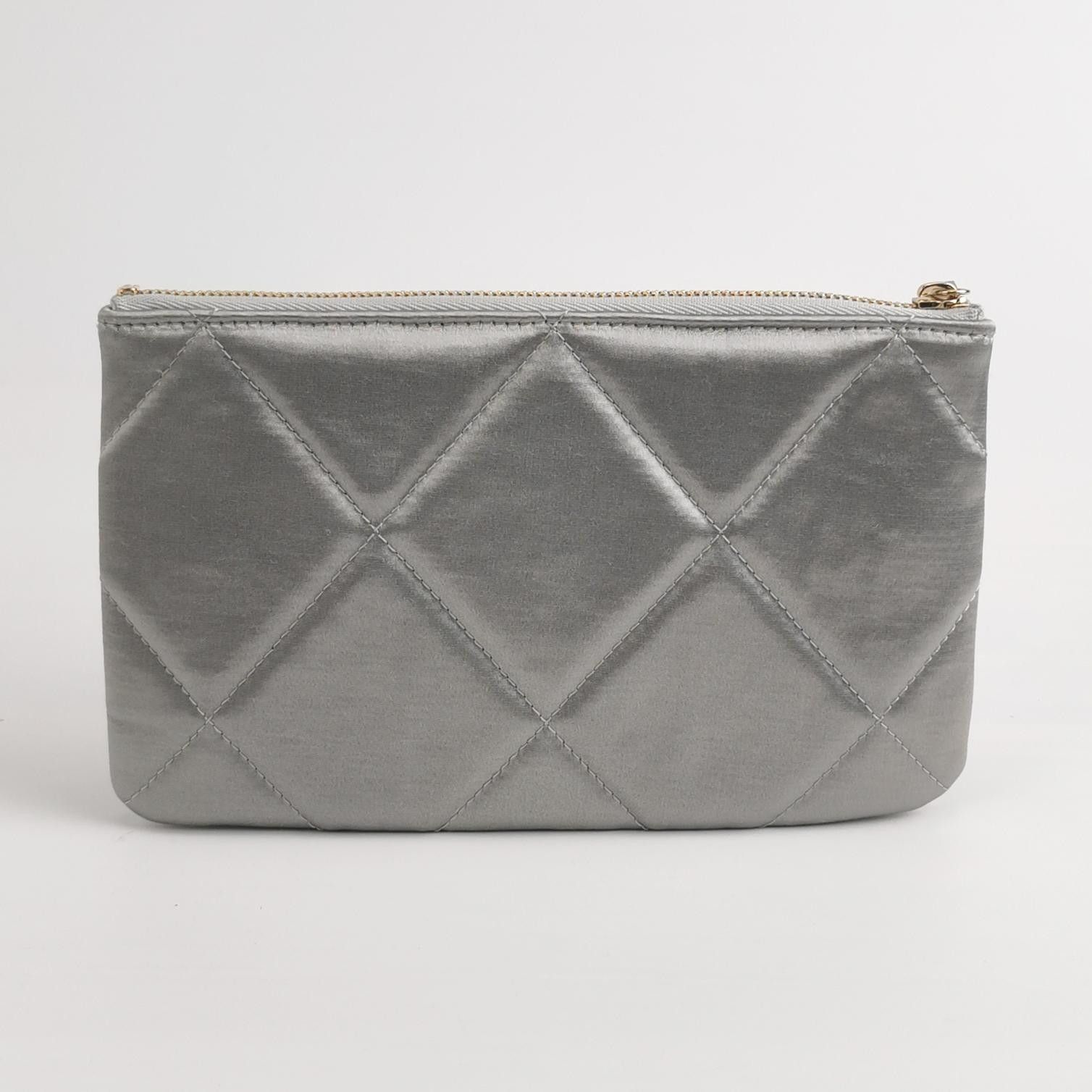 Chanel Chanel Women os Clutches Size ONE SIZE - 4 Thumbnail