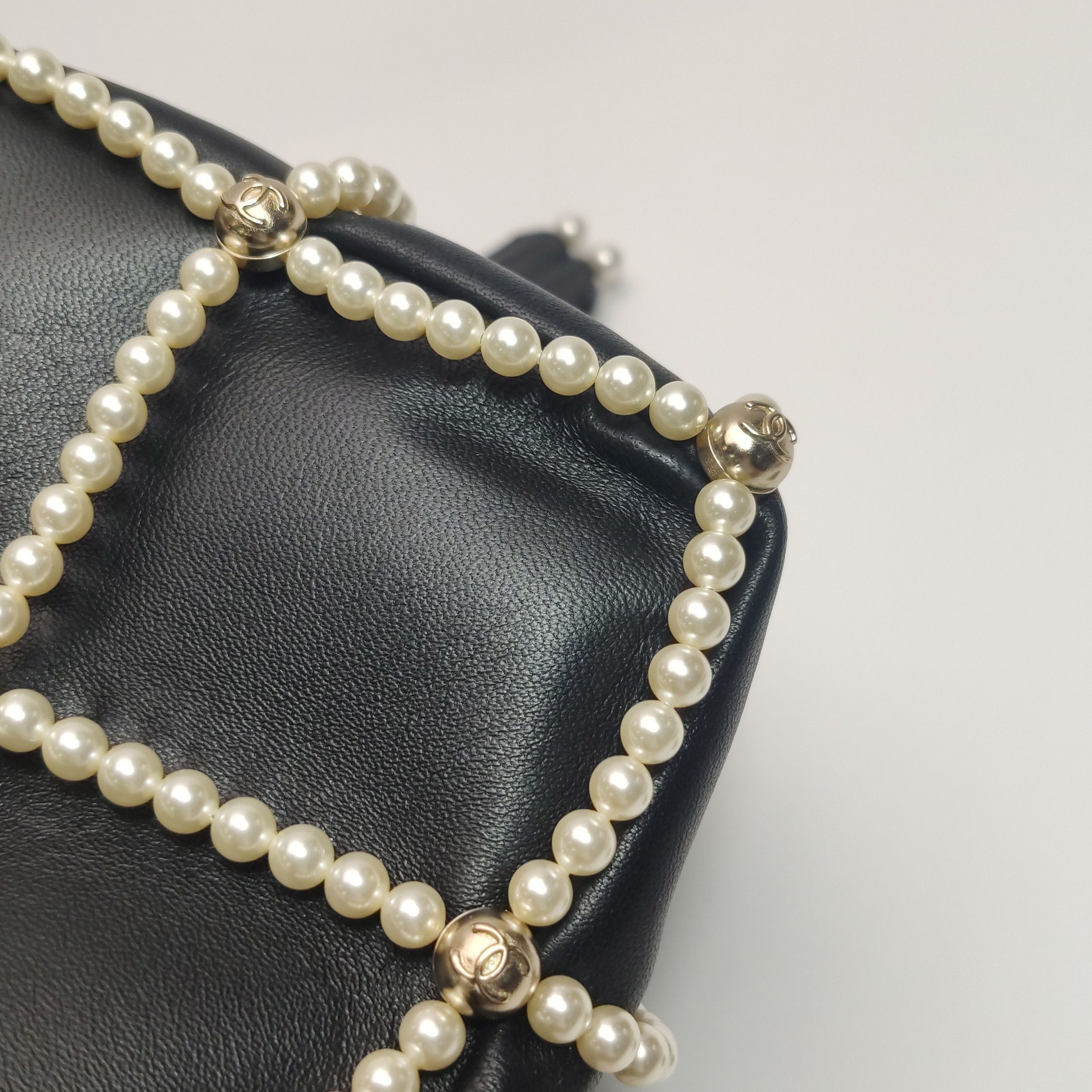 Chanel Chanel Women os Shoulder Bags Size ONE SIZE - 16 Thumbnail