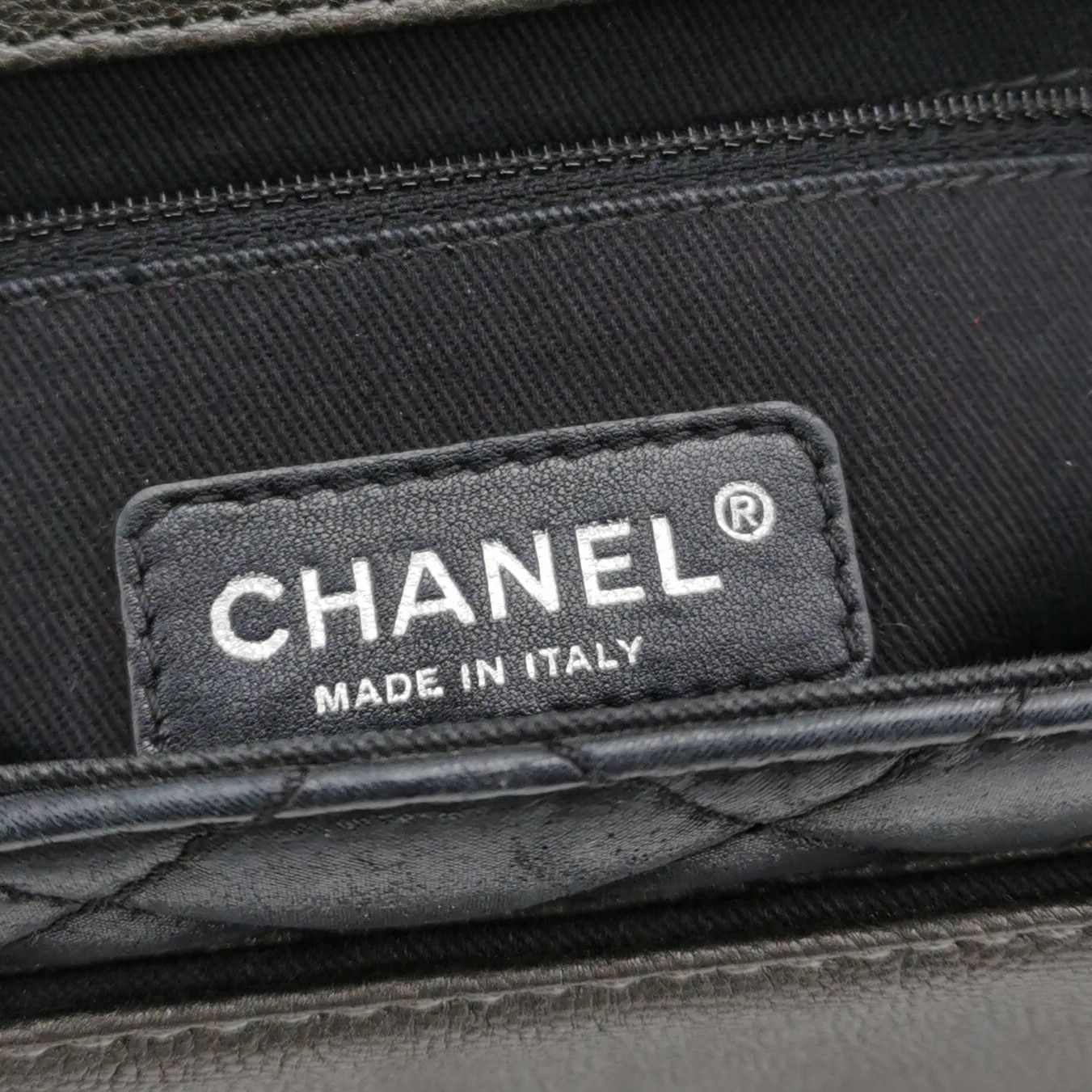 Chanel Chanel Women os Shoulder Bags Size ONE SIZE - 8 Thumbnail