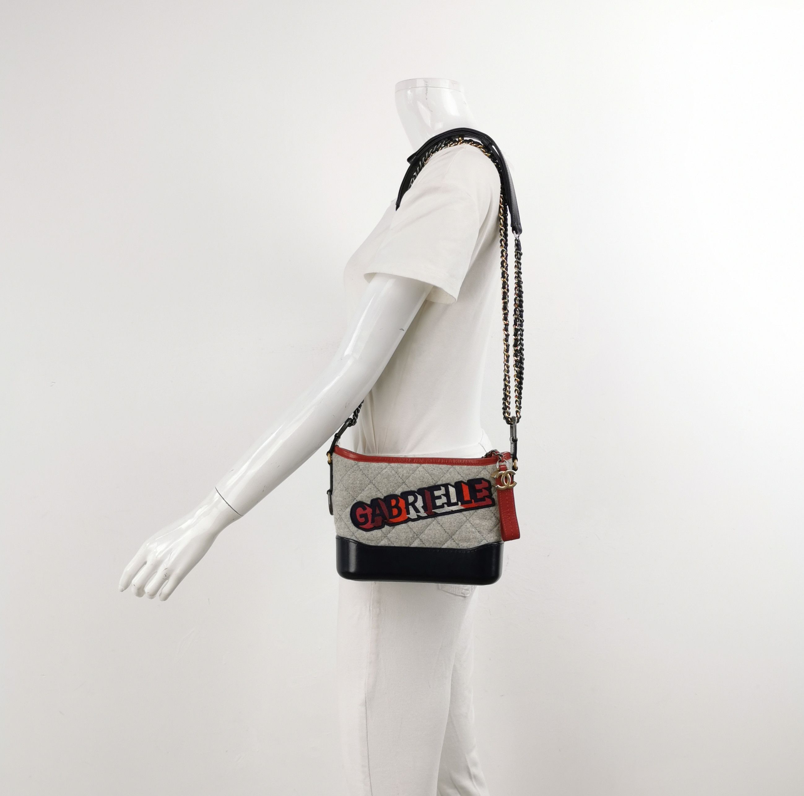 Chanel Chanel Women os Shoulder Bags Size ONE SIZE - 2 Thumbnail