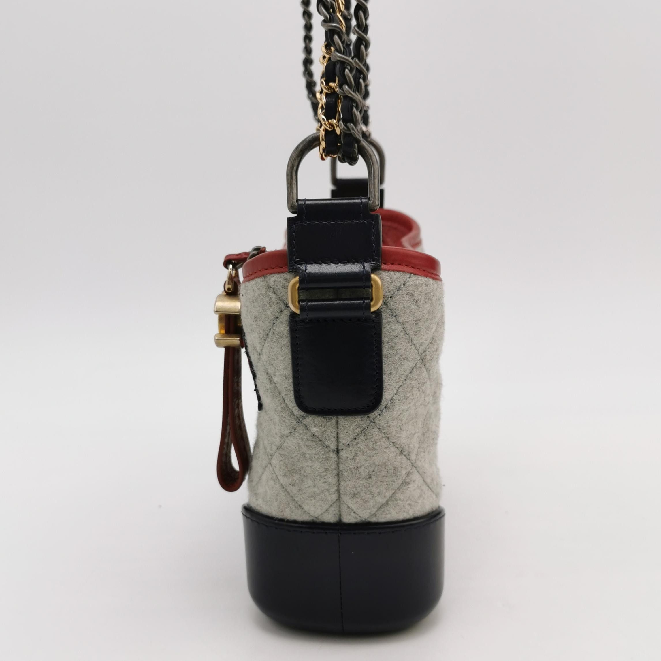 Chanel Chanel Women os Shoulder Bags Size ONE SIZE - 3 Thumbnail
