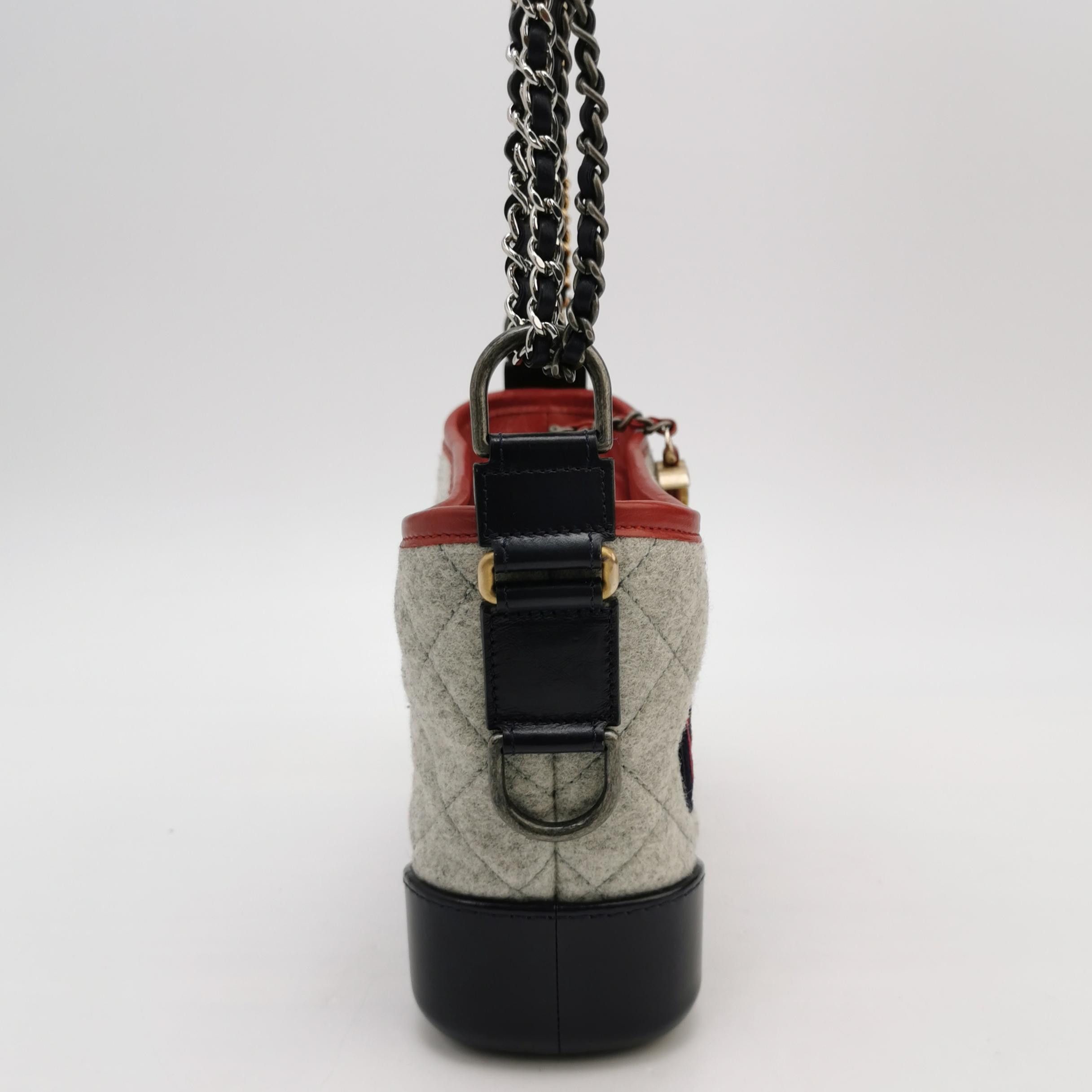 Chanel Chanel Women os Shoulder Bags Size ONE SIZE - 4 Thumbnail
