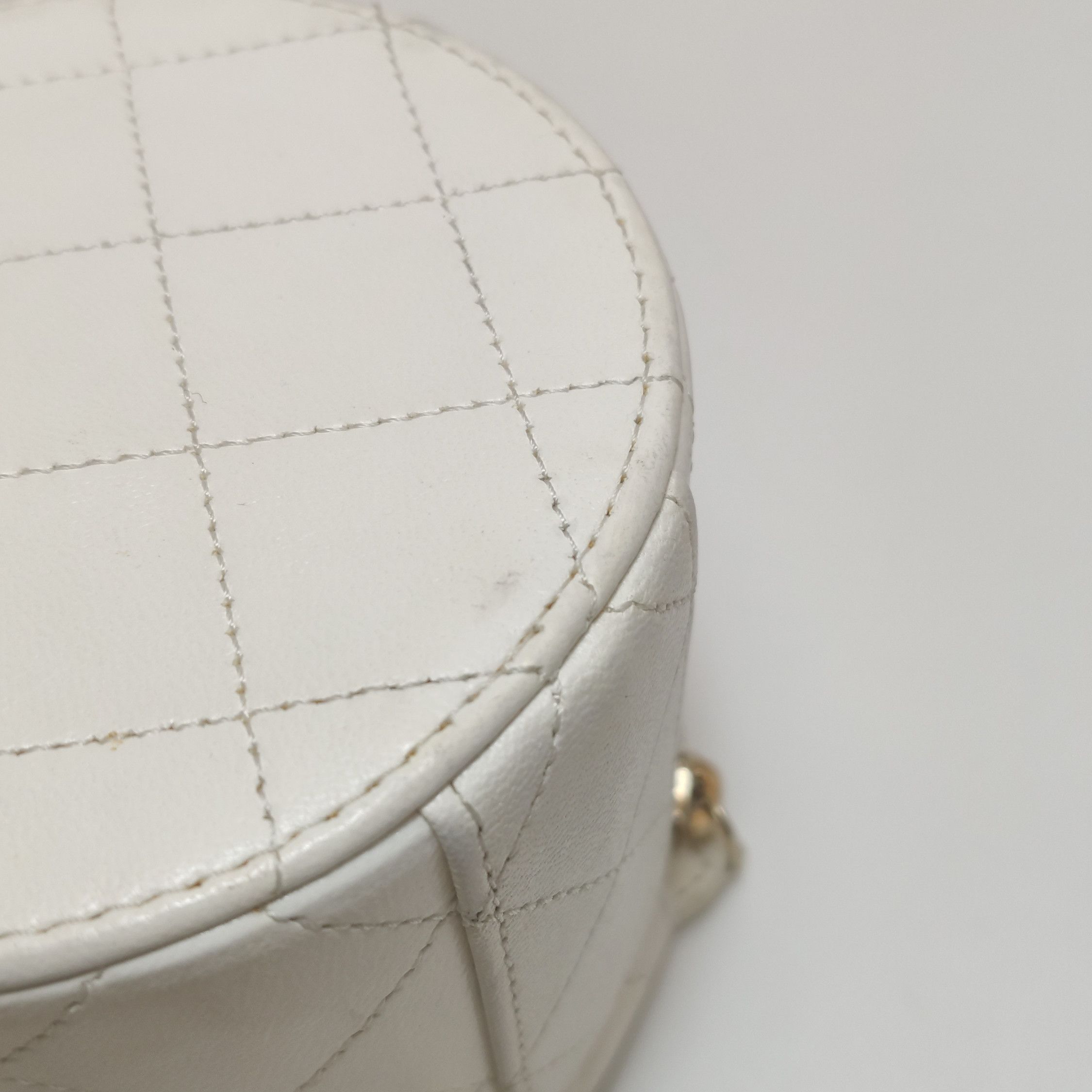 Chanel Chanel Women os Crossbody Bags Size ONE SIZE - 12 Thumbnail