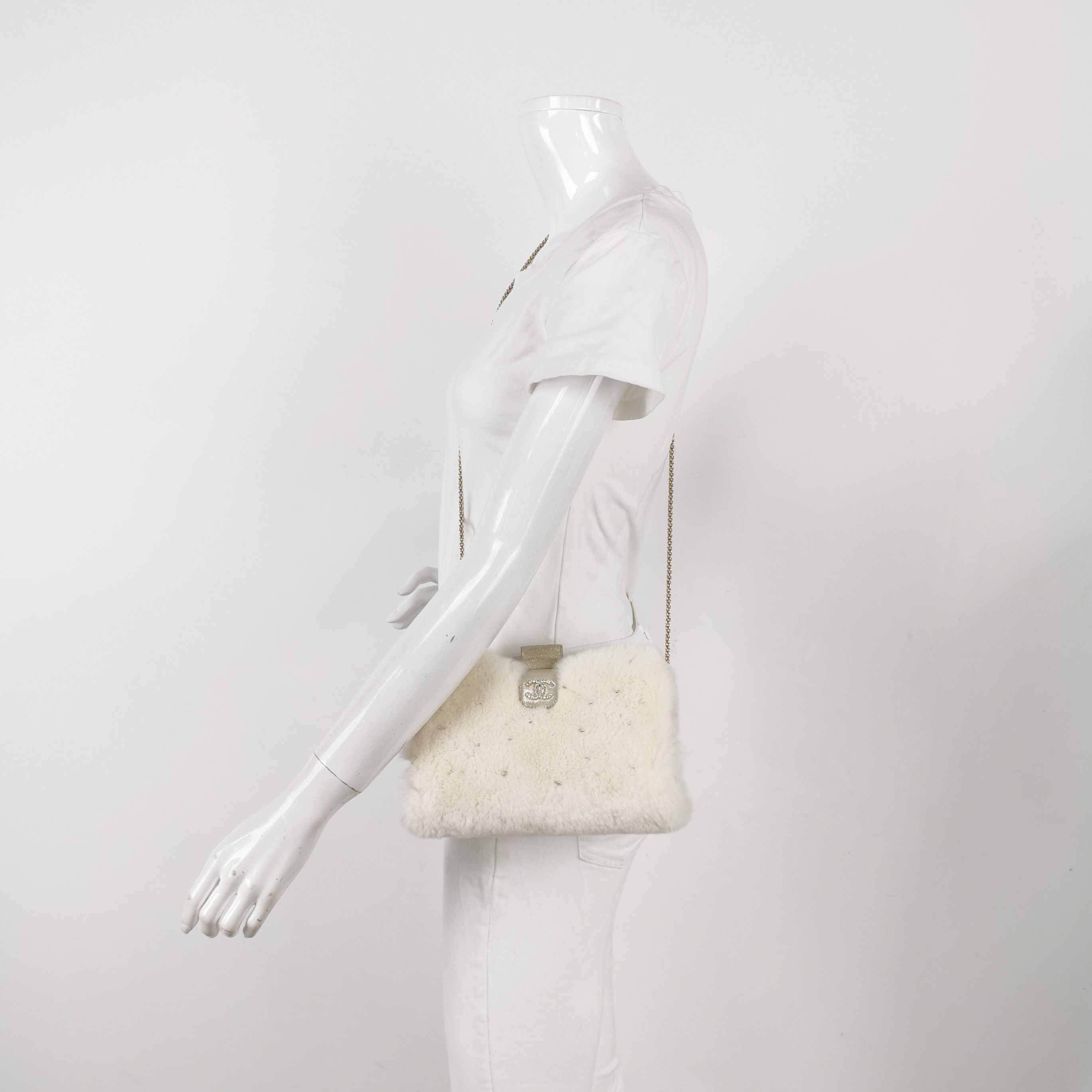 Chanel Chanel Women os Shoulder Bags Size ONE SIZE - 2 Thumbnail