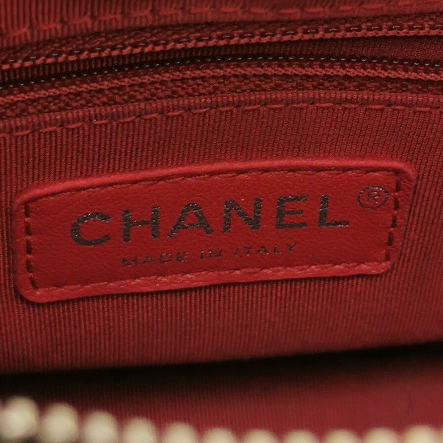 Chanel Chanel Women os Shoulder Bags Size ONE SIZE - 8 Thumbnail
