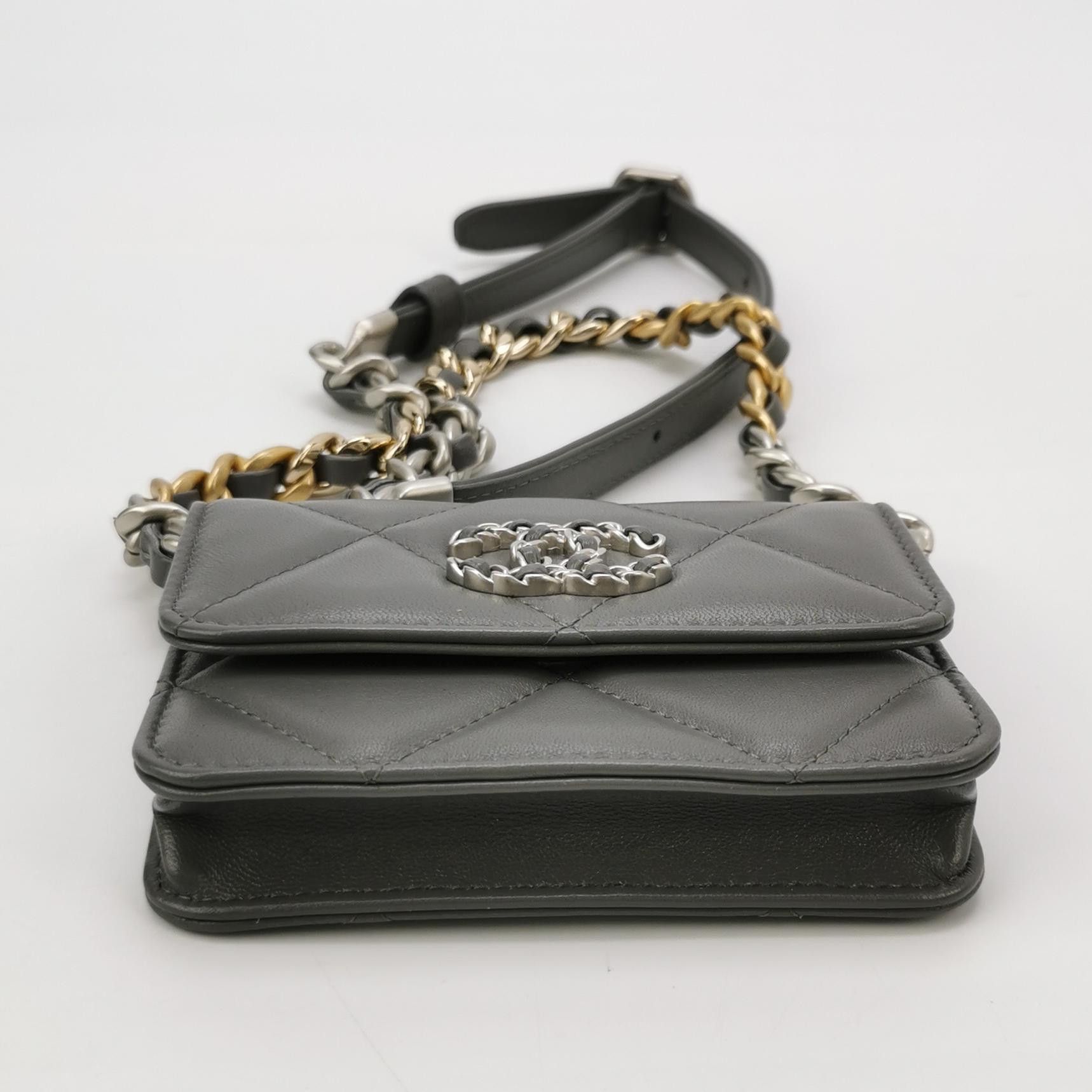 Chanel Chanel Women os Shoulder Bags Size ONE SIZE - 6 Thumbnail