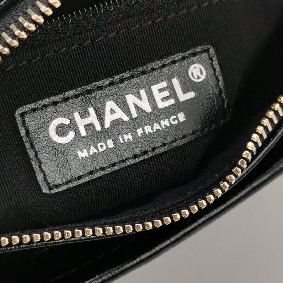 Chanel Chanel Women os Shoulder Bags Size ONE SIZE - 8 Thumbnail