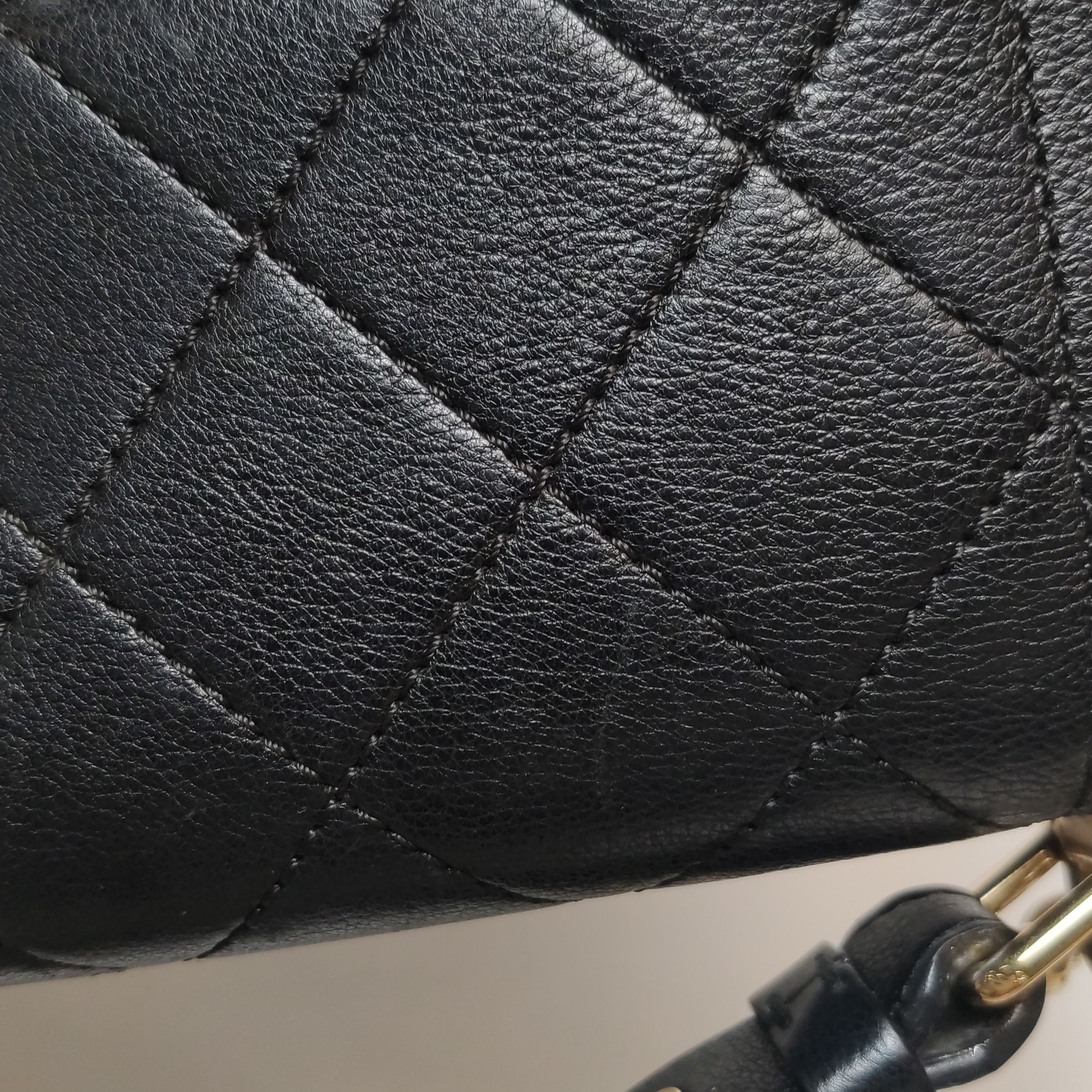 Chanel Chanel Women os Shoulder Bags Size ONE SIZE - 18 Thumbnail