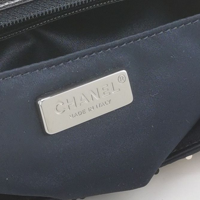 Chanel Chanel Women os Shoulder Bags Size ONE SIZE - 8 Thumbnail