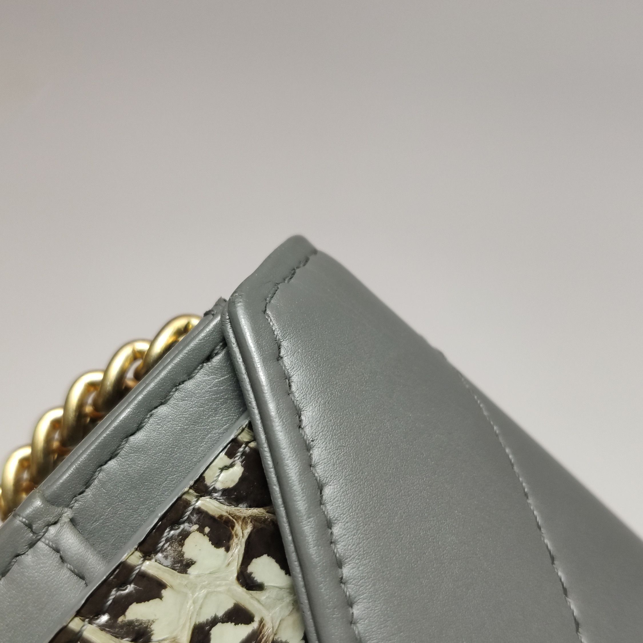 Chanel Chanel Women os Shoulder Bags Size ONE SIZE - 18 Thumbnail