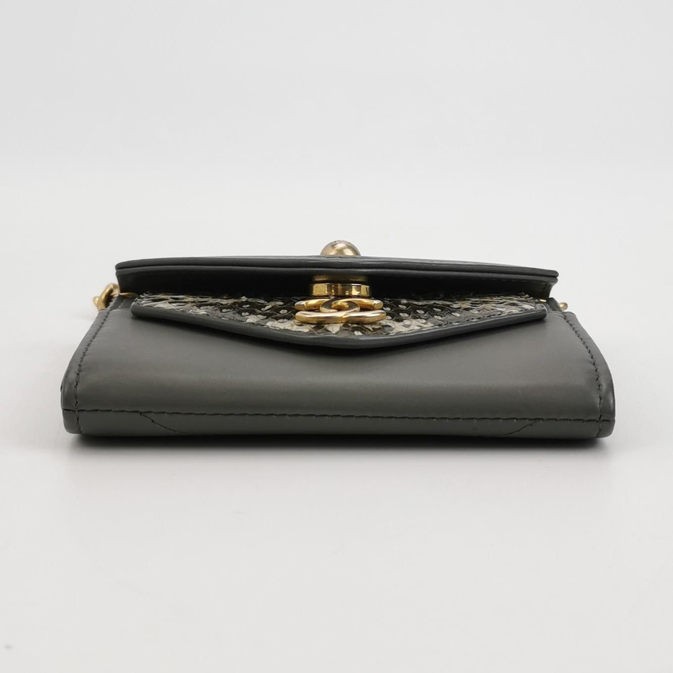 Chanel Chanel Women os Shoulder Bags Size ONE SIZE - 6 Thumbnail