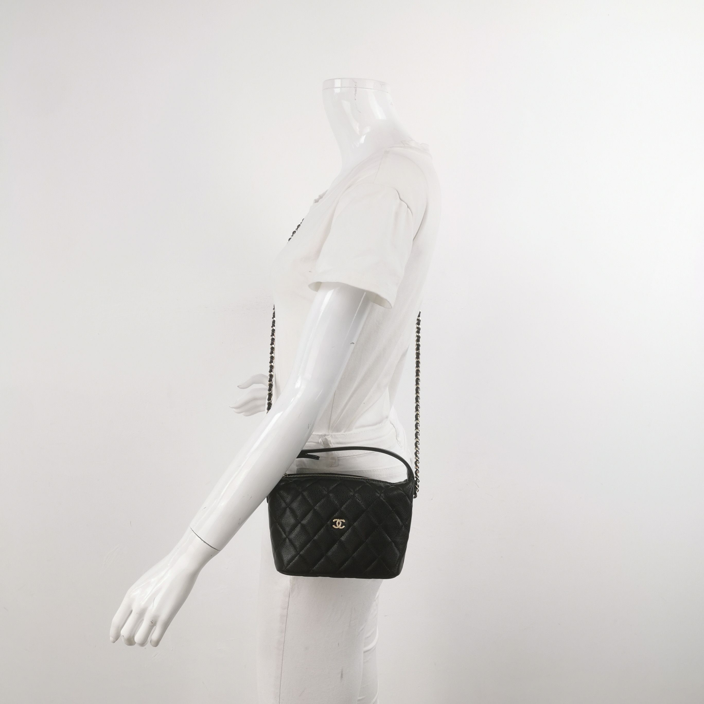 Chanel Chanel Women os Shoulder Bags Size ONE SIZE - 2 Thumbnail