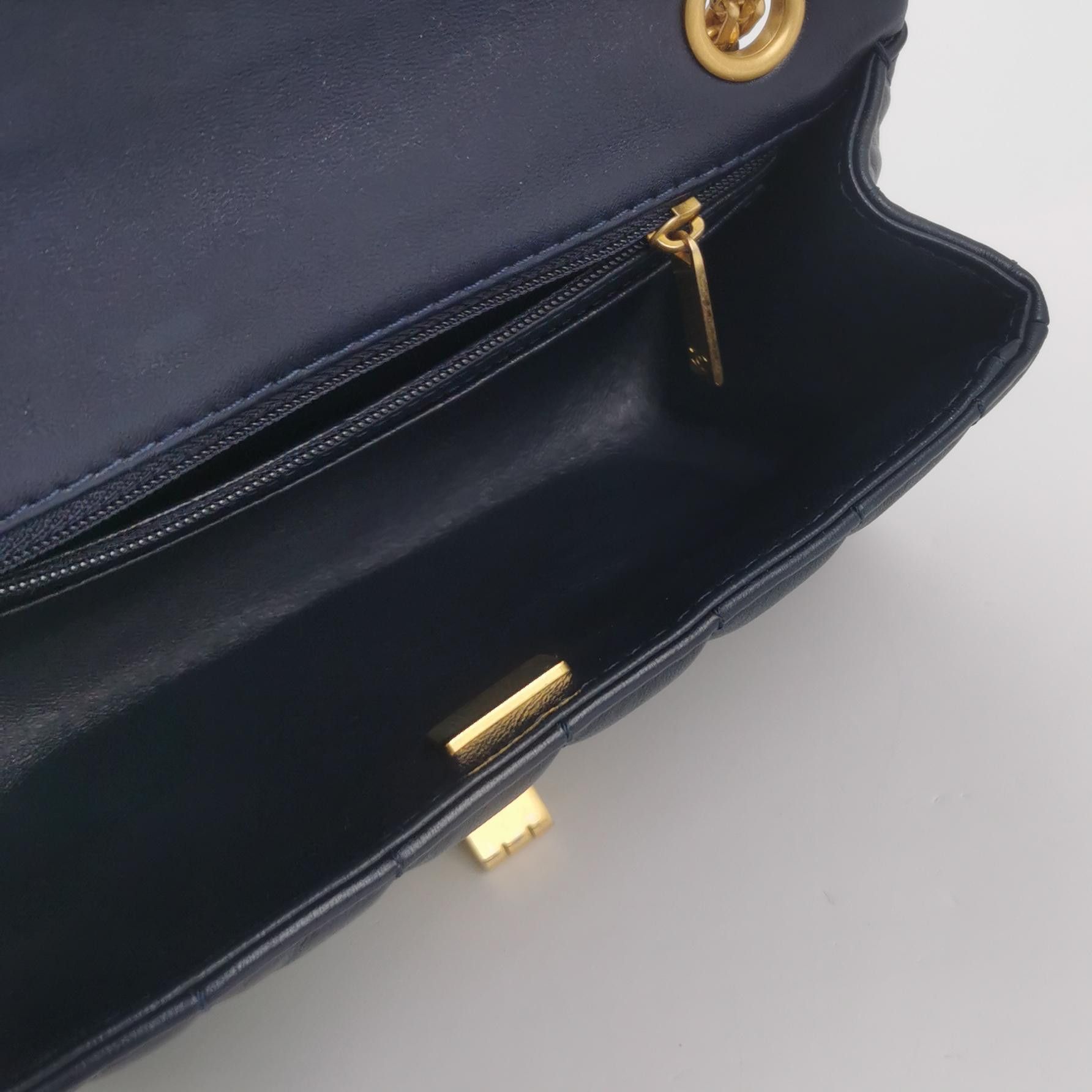 Chanel Chanel Women os Shoulder Bags Size ONE SIZE - 7 Thumbnail