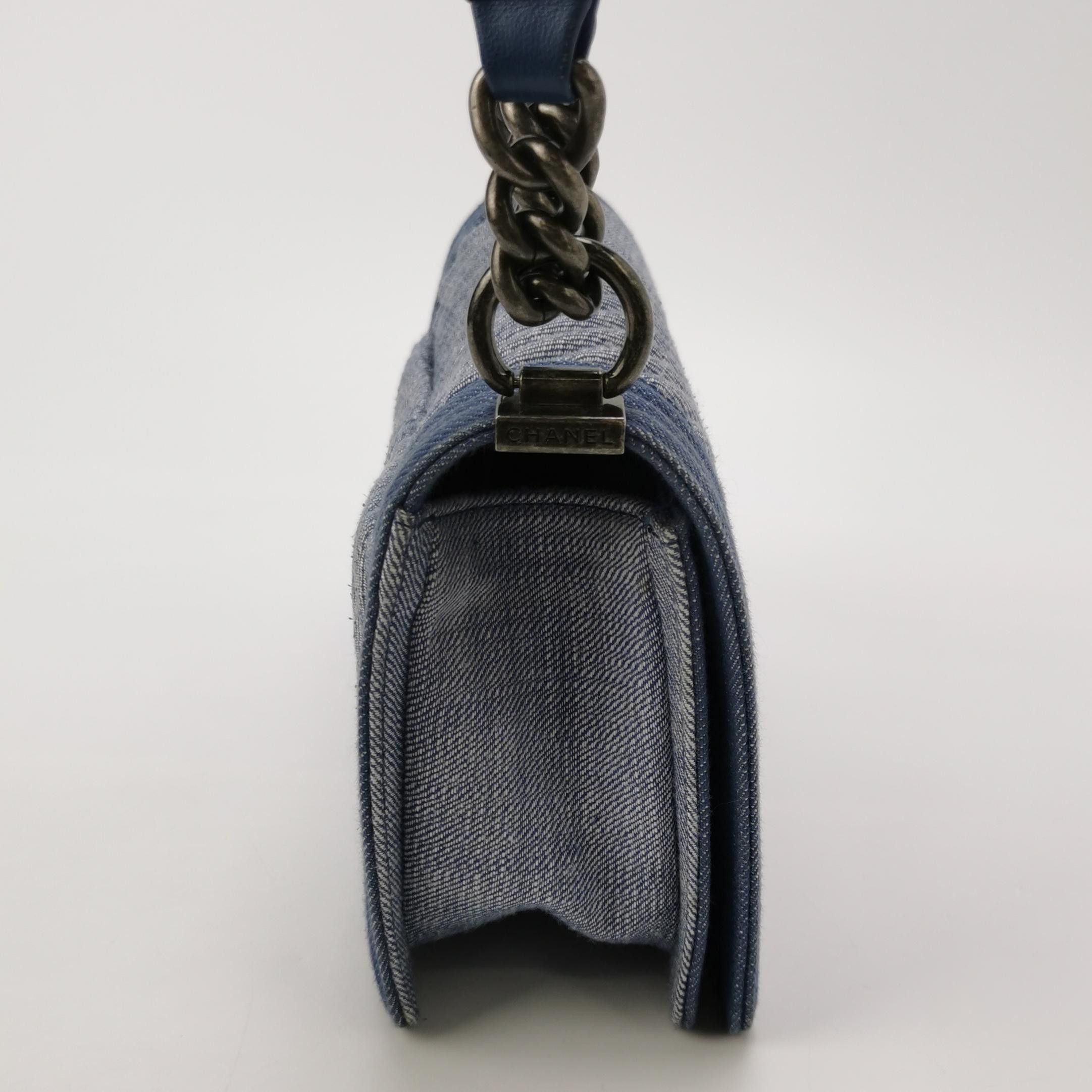 Chanel Chanel Women os Shoulder Bags Size ONE SIZE - 4 Thumbnail