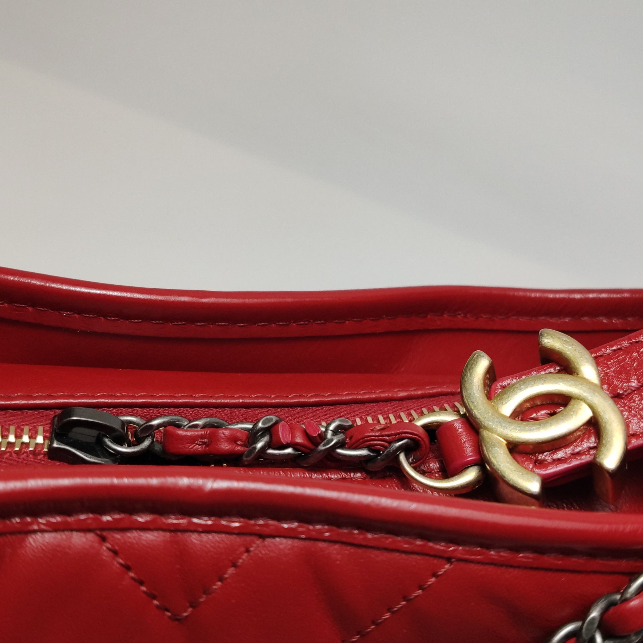 Chanel Chanel Women os Crossbody Bags Size ONE SIZE - 10 Thumbnail