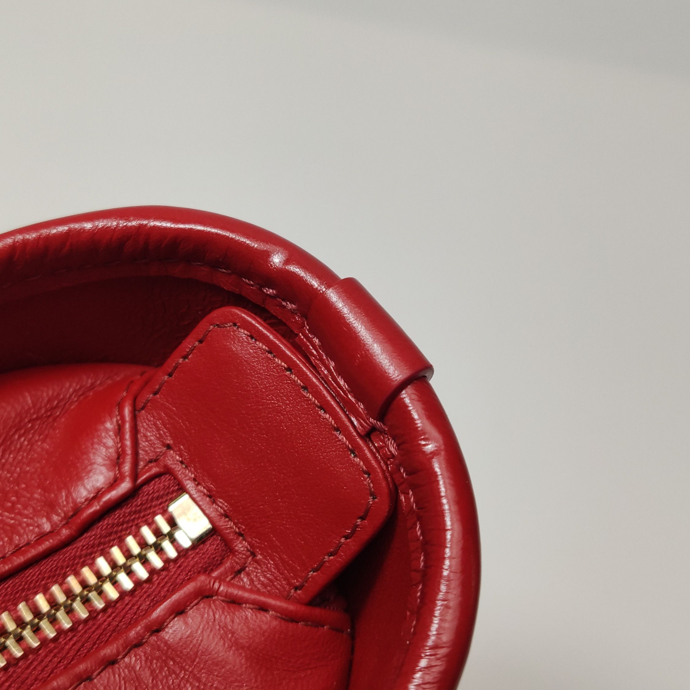 Chanel Chanel Women os Crossbody Bags Size ONE SIZE - 19 Thumbnail