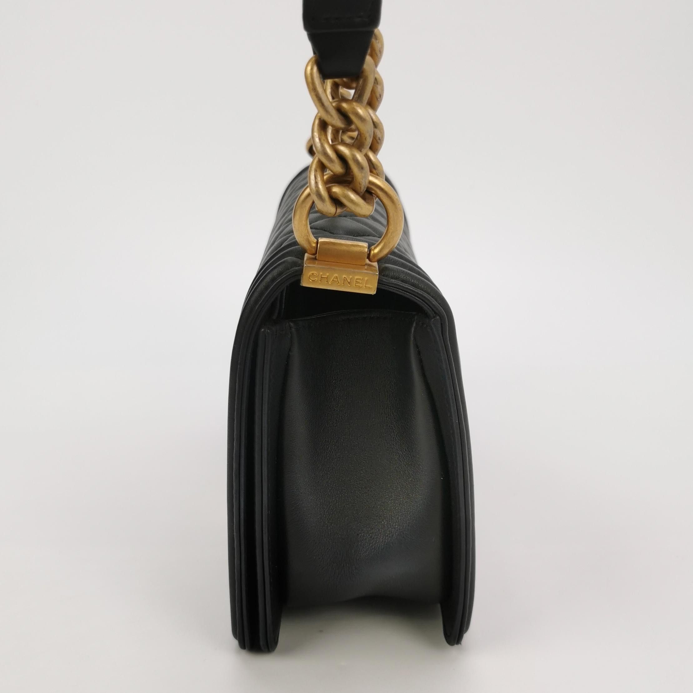 Chanel Chanel Women os Shoulder Bags Size ONE SIZE - 3 Thumbnail