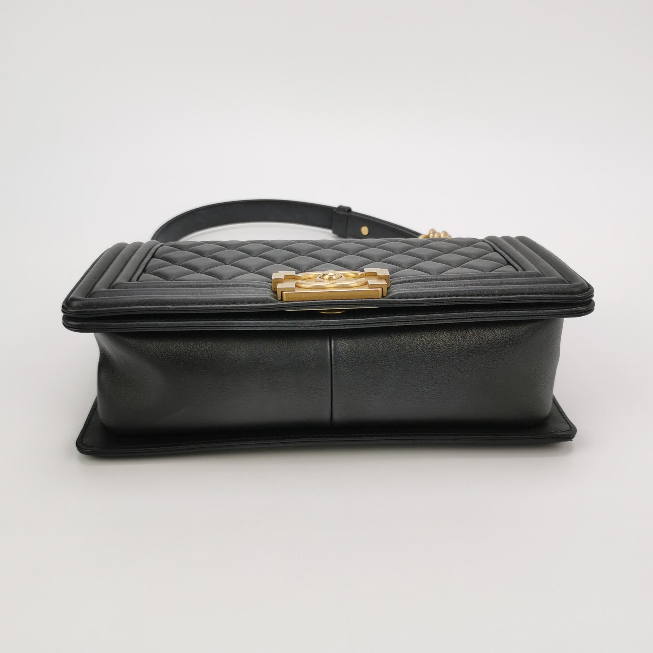 Chanel Chanel Women os Shoulder Bags Size ONE SIZE - 6 Thumbnail