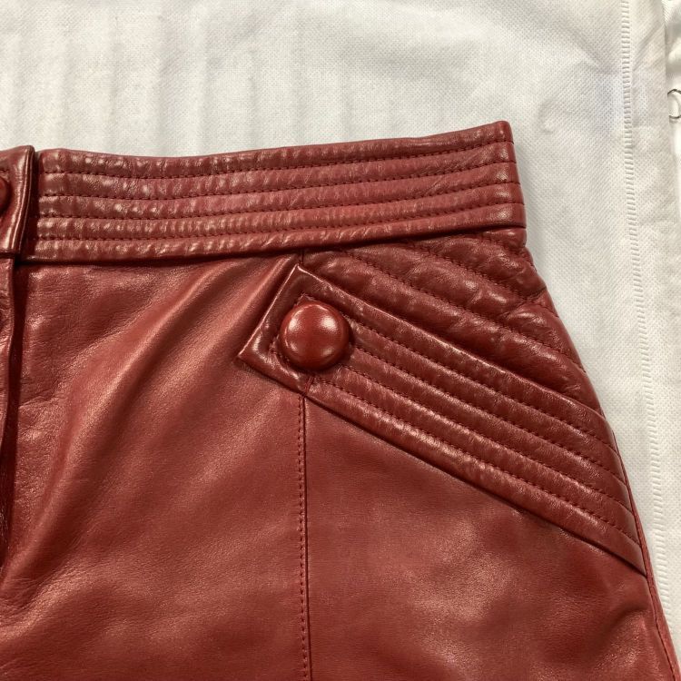 Louis Vuitton Louis Vuitton Lambskin Shorts Size 38 Size 27" / US 4 / IT 40 - 9 Thumbnail