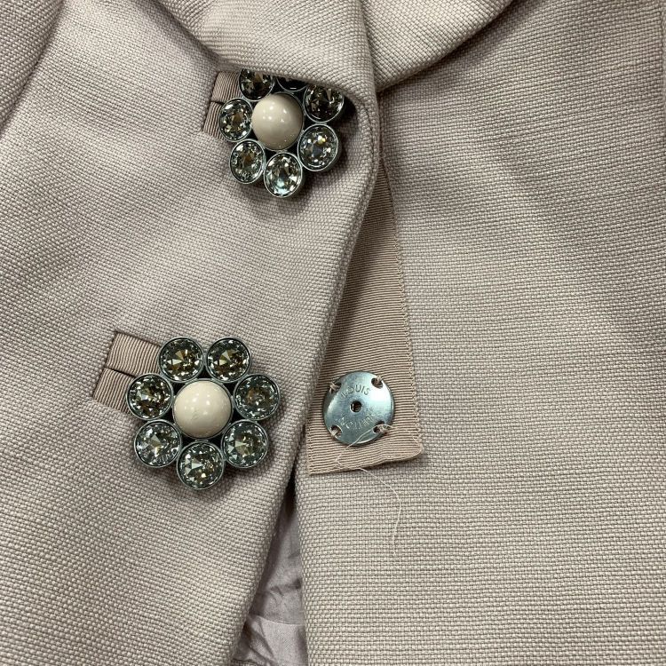 Louis Vuitton Louis Vuitton Floral Button Blazer Size 36 Size XS / US 0-2 / IT 36-38 - 7 Thumbnail