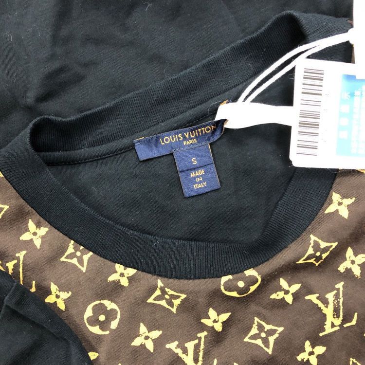 Louis Vuitton Louis Vuitton Monogram Pocket T-Shirt Size S Size US S / EU 44-46 / 1 - 5 Thumbnail