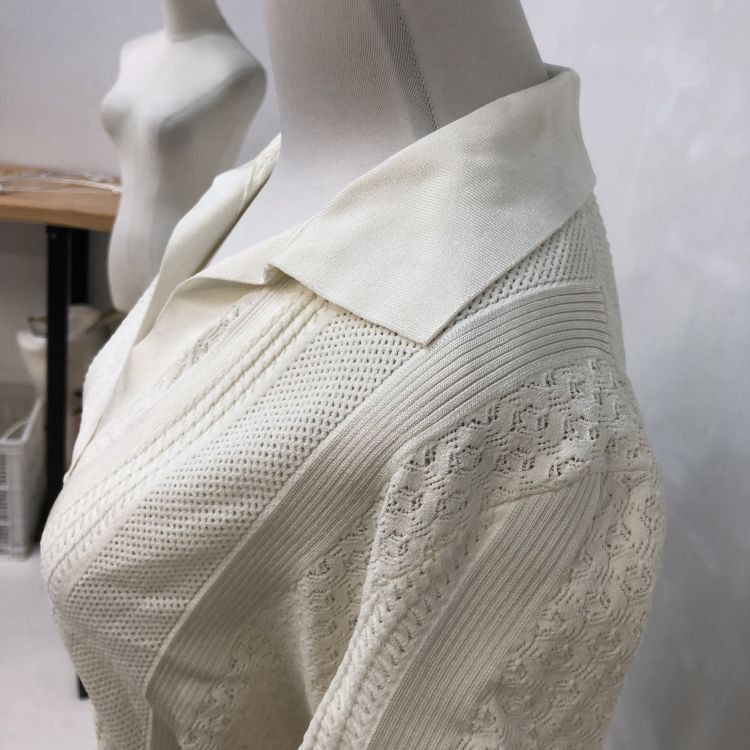Louis Vuitton Louis Vuitton Textured Knit Polo Size L Size L / US 10 / IT 46 - 6 Thumbnail