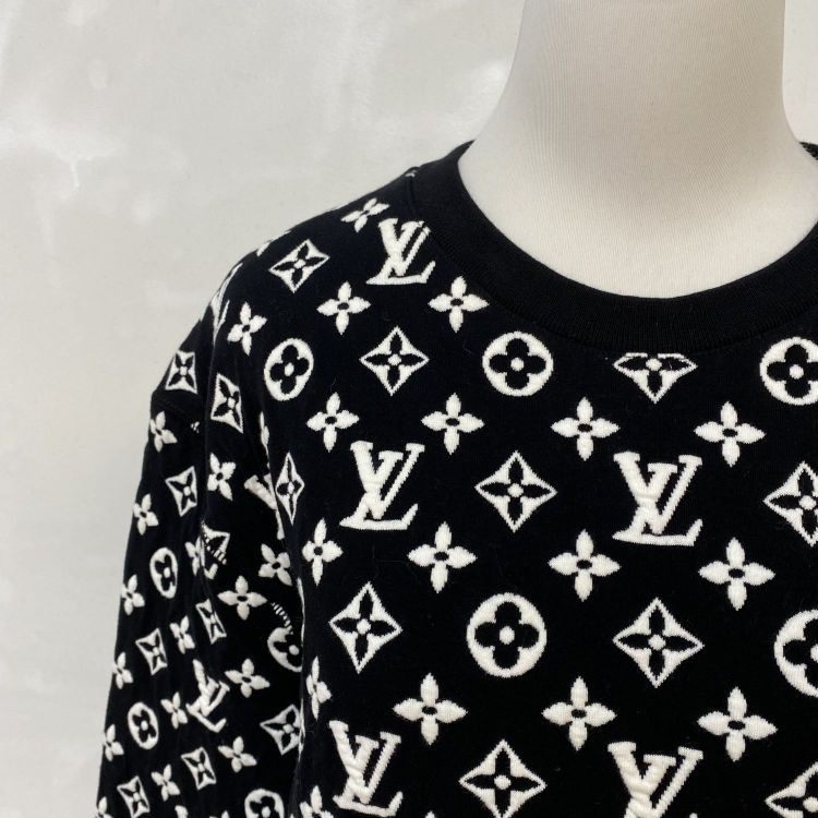 Louis Vuitton Louis Vuitton Monogram Sweater M Size US M / EU 48-50 / 2 - 6 Thumbnail