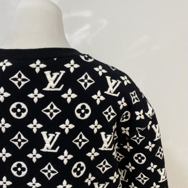 Louis Vuitton Louis Vuitton Monogram Sweater M Size US M / EU 48-50 / 2 - 8 Thumbnail