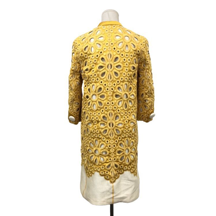 Louis Vuitton Louis Vuitton Yellow Floral Eyelet Coat Size 36 Size XS / US 0-2 / IT 36-38 - 2 Thumbnail