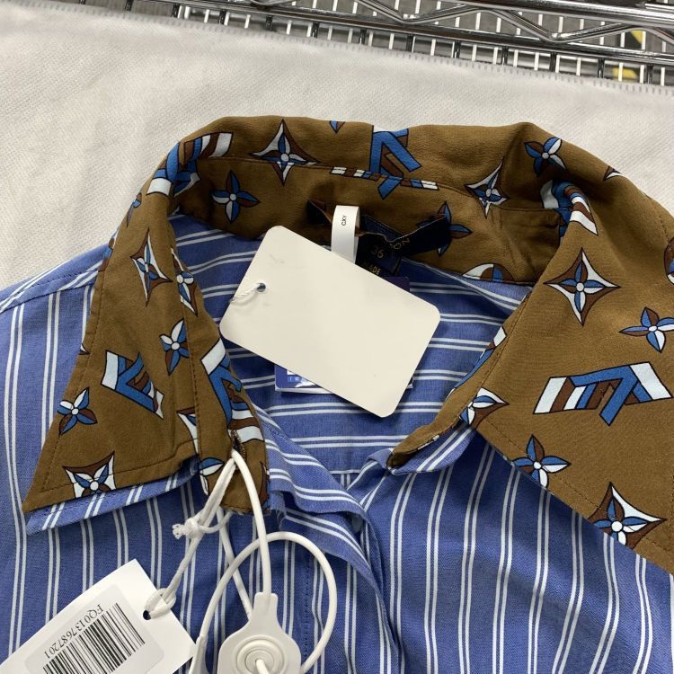 Louis Vuitton Louis Vuitton Monogram Collar Striped Shirt Dress Size 36 Size XS / US 0-2 / IT 36-38 - 8 Thumbnail