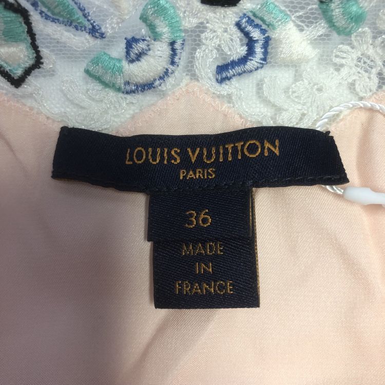Louis Vuitton Louis Vuitton Silk Lace Trim Blouse Size 36 Size XS / US 0-2 / IT 36-38 - 4 Thumbnail