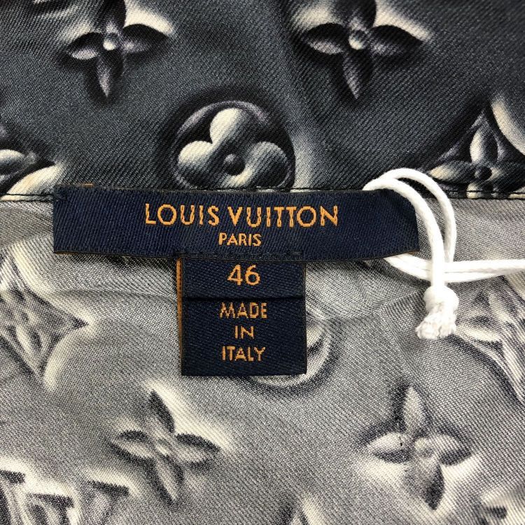 Louis Vuitton Louis Vuitton Monogram Silk Shirt Size S Size US S / EU 44-46 / 1 - 3 Thumbnail