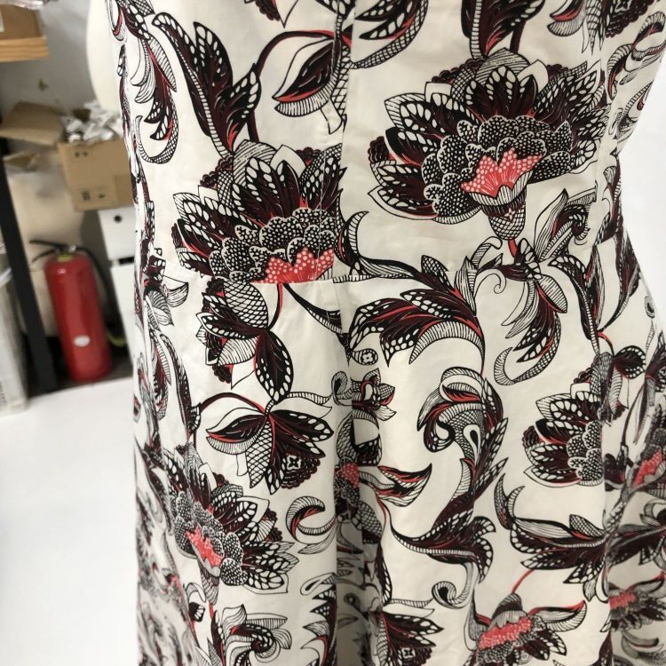 Louis Vuitton Louis Vuitton Floral Print Sleeveless Dress Size 38 Size XS / US 0-2 / IT 36-38 - 7 Thumbnail