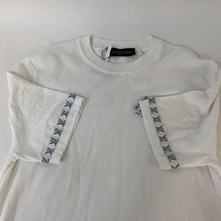 Louis Vuitton Louis Vuitton Logo Print Short Sleeve T-Shirt Size S Size US S / EU 44-46 / 1 - 10 Thumbnail