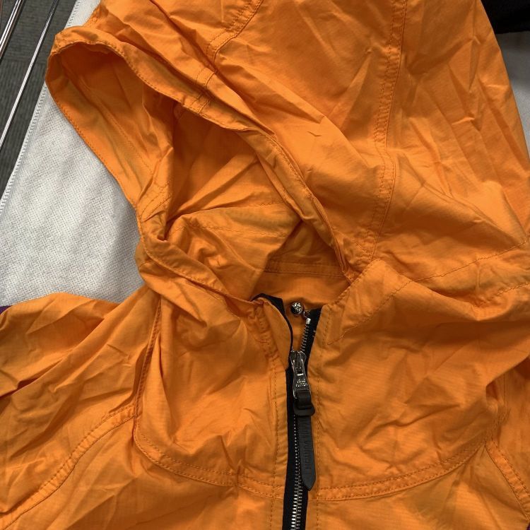 Louis Vuitton Louis Vuitton Color-Blocked Light Jacket Size M Size US M / EU 48-50 / 2 - 8 Thumbnail
