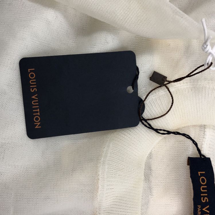Louis Vuitton Louis Vuitton Logo Mesh T-Shirt Size M Size US M / EU 48-50 / 2 - 11 Thumbnail