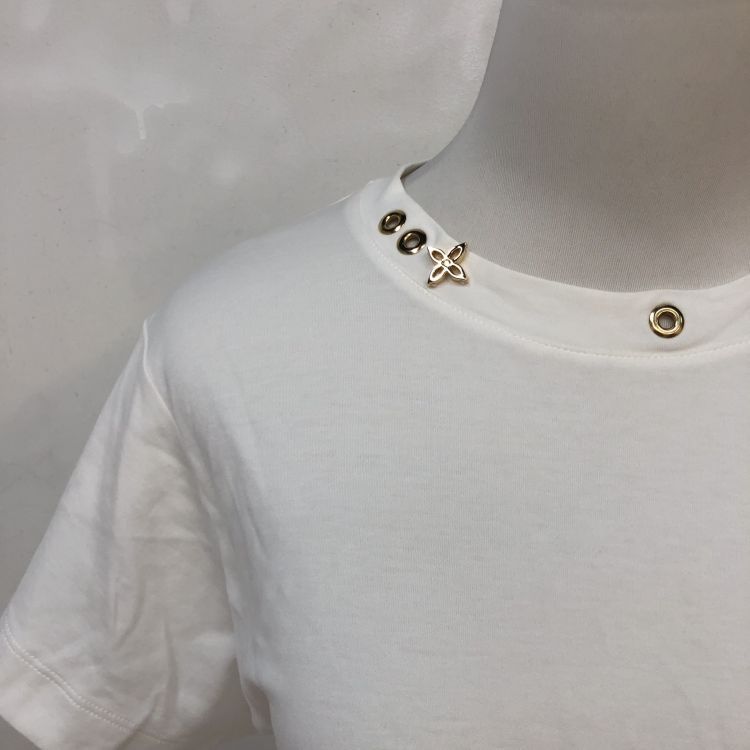 Louis Vuitton Louis Vuitton Monogram Eyelet T-Shirt XS Size XS / US 0-2 / IT 36-38 - 5 Thumbnail