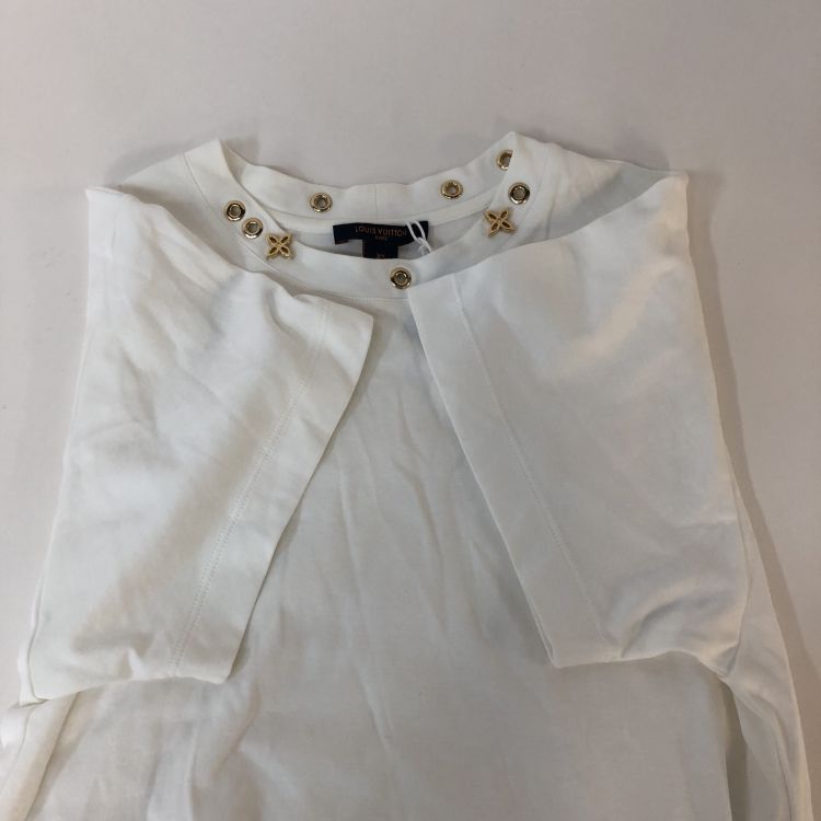 Louis Vuitton Louis Vuitton Monogram Eyelet T-Shirt XS Size XS / US 0-2 / IT 36-38 - 8 Thumbnail