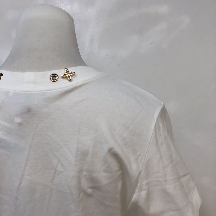 Louis Vuitton Louis Vuitton Monogram Eyelet T-Shirt XS Size XS / US 0-2 / IT 36-38 - 10 Thumbnail