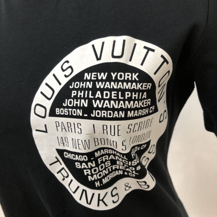 Louis Vuitton Louis Vuitton Trunks & Bags T-Shirt Size S Size US S / EU 44-46 / 1 - 5 Thumbnail