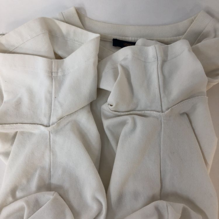 Louis Vuitton Louis Vuitton Staples Edition T-Shirt Size S Size US S / EU 44-46 / 1 - 13 Thumbnail