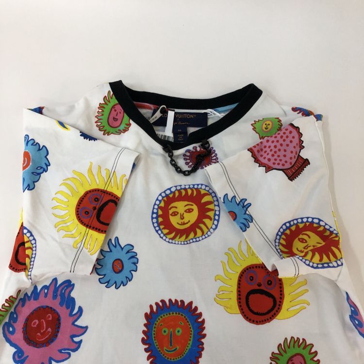 Louis Vuitton Louis Vuitton x Yayoi Kusama Graphic T-Shirt Size M Size US M / EU 48-50 / 2 - 9 Thumbnail
