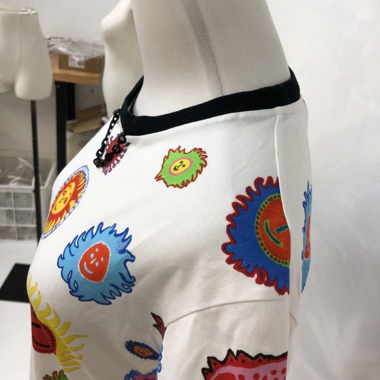 Louis Vuitton Louis Vuitton x Yayoi Kusama Graphic T-Shirt Size M Size US M / EU 48-50 / 2 - 7 Thumbnail