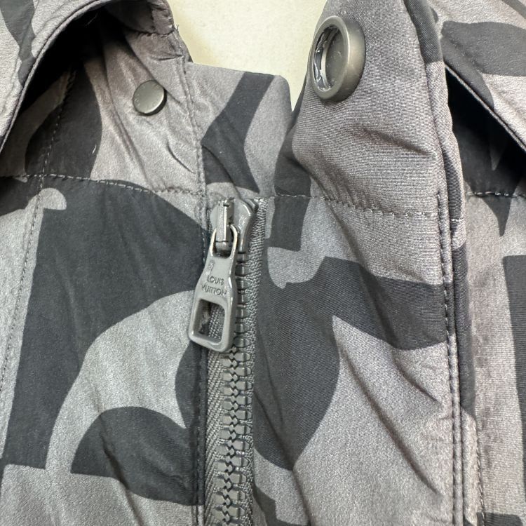 Louis Vuitton Louis Vuitton Monogram Quilted Jacket Size 46 Size US S / EU 44-46 / 1 - 9 Thumbnail